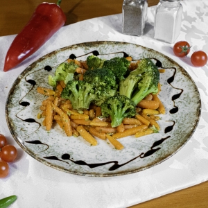 BROCCOLI CU MORCOVI