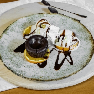 LAVA CAKE